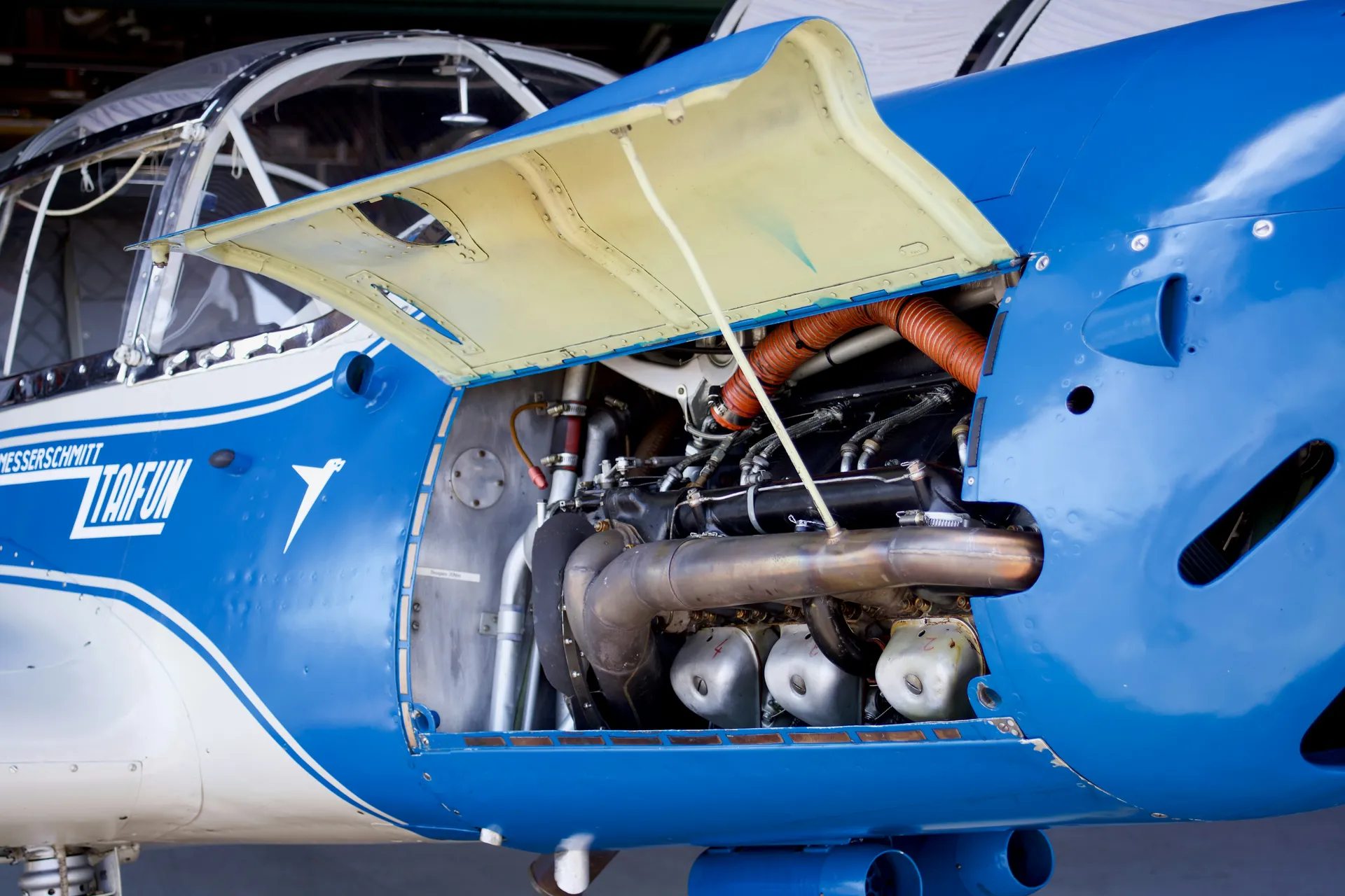 Annual Inspection - Aircraft maintenance service